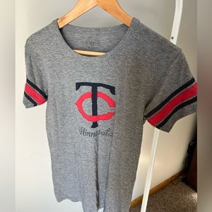 MN Twins t-shirt (women’s large)